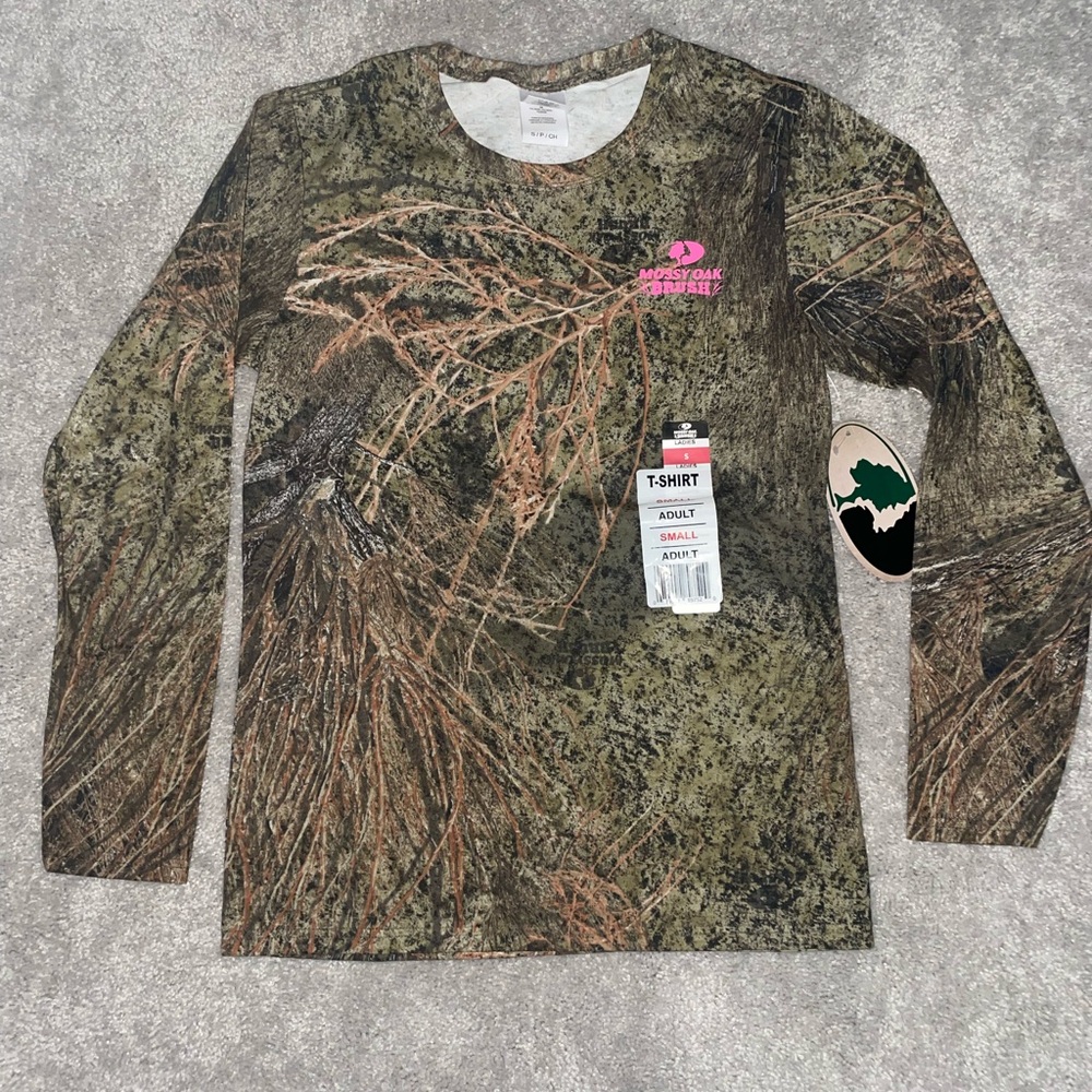 🌳NWT Mossy Oak Long Sleeve Tee